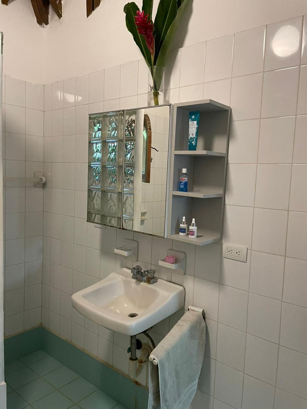 קברטה Habitacion Principal Con Piscina מראה חיצוני תמונה